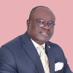 Portrait of Kwaku Ampratwum-Sarpong