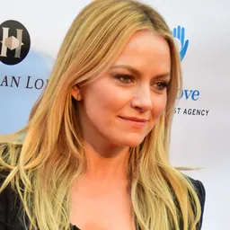 Portrait of Becki Newton