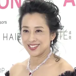 Portrait of Loletta Chu
