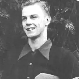 Portrait of Wally Johansen