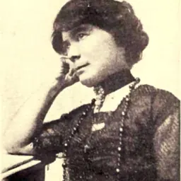 Portrait of Teresa Brayton