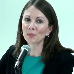Portrait of Stacey Evans