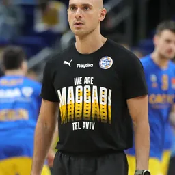 Portrait of Regev Fanan