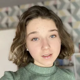 Portrait of Satine Wallé