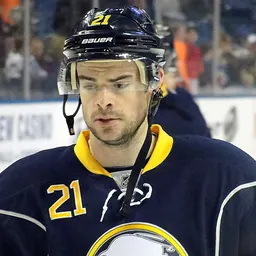 Portrait of Drew Stafford