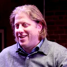 Portrait of Peter Shapiro