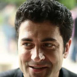 Portrait of Tom Reiss