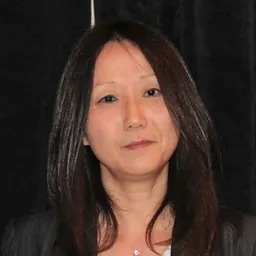 Portrait of Zhenan Bao