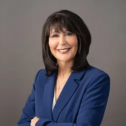 Portrait of Philomena Mantella