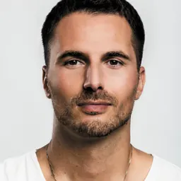 Portrait of Elvir Omerbegovic