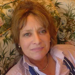 Portrait of Minette Walters