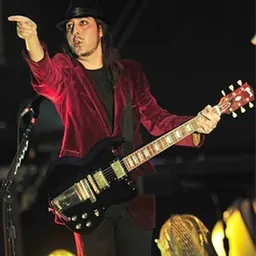 Portrait of Daron Malakian