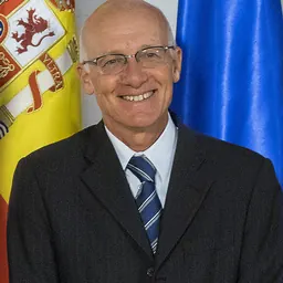Portrait of Matthew Levin