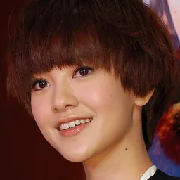 Portrait of Amber Kuo