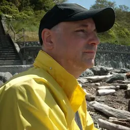 Portrait of Gregory Loewen