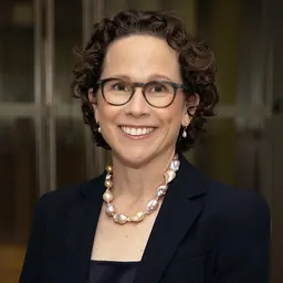 Portrait of Karen Dunn