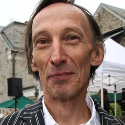 Portrait of Julian Richings