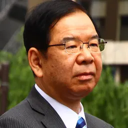 Portrait of Kazuo Shii