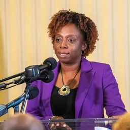 Portrait of Toni Moore
