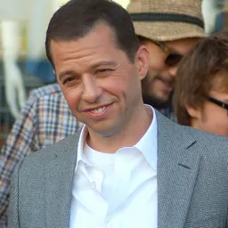 Portrait of Jon Cryer