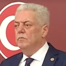 Portrait of Özcan Özel