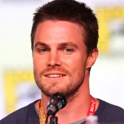 Portrait of Stephen Amell