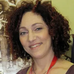 Portrait of Anina Bennett