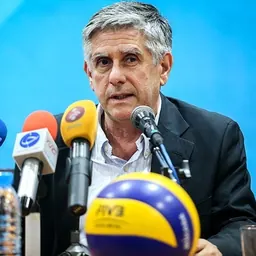 Portrait of Raúl Lozano