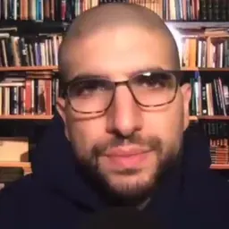 Portrait of Ariel Helwani