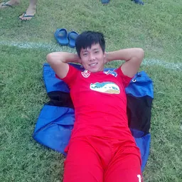Portrait of Lê Thanh Bình