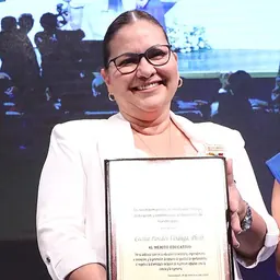 Portrait of Cecilia Paredes Verduga