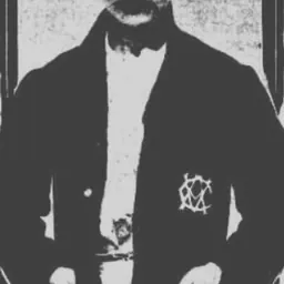 Portrait of Tom Warne