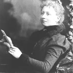 Portrait of Janet Greig