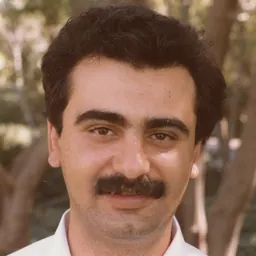 Portrait of Farshid Jamshidian