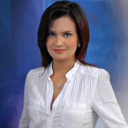 Portrait of Daphne Oseña-Paez