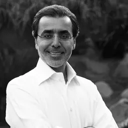 Portrait of Amr Dabbagh