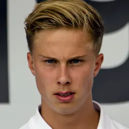 Portrait of Sam Schreck