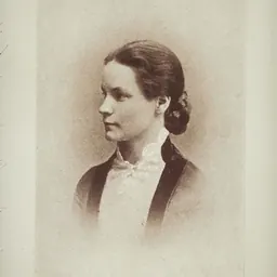 Portrait of Jessie Donaldson Hodder