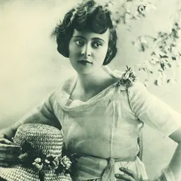 Portrait of Sylvia Breamer