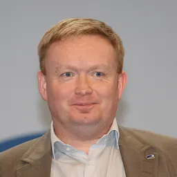 Portrait of Arve Kambe