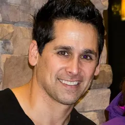 Portrait of Steven Dorian