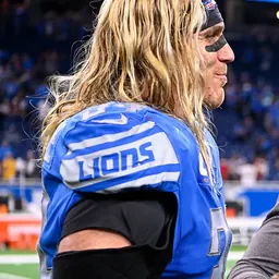 Portrait of Alex Anzalone