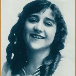 Portrait of Mabel Trunnelle