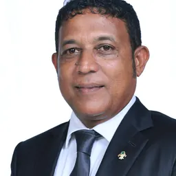 Portrait of Mohamed Aslam