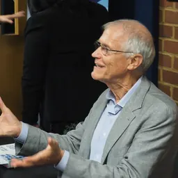 Portrait of Paul Hawken
