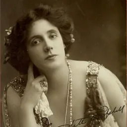 Portrait of Mrs. Patrick Campbell