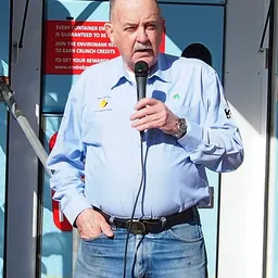 Portrait of Ian Kiernan