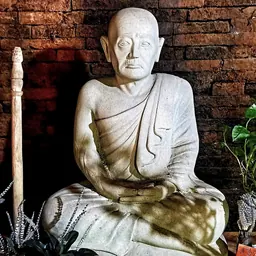 Portrait of Shin Iza Gawna