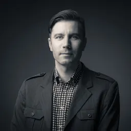 Portrait of Kristopher Grunert