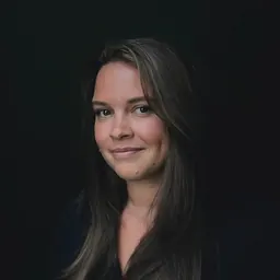 Portrait of Kate Baer